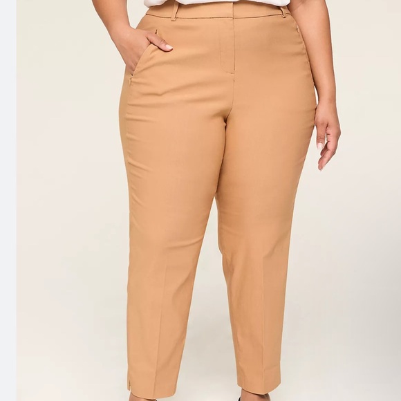 Lane Bryant Pants - Lane Bryant 4 season signature khaki ankle pant